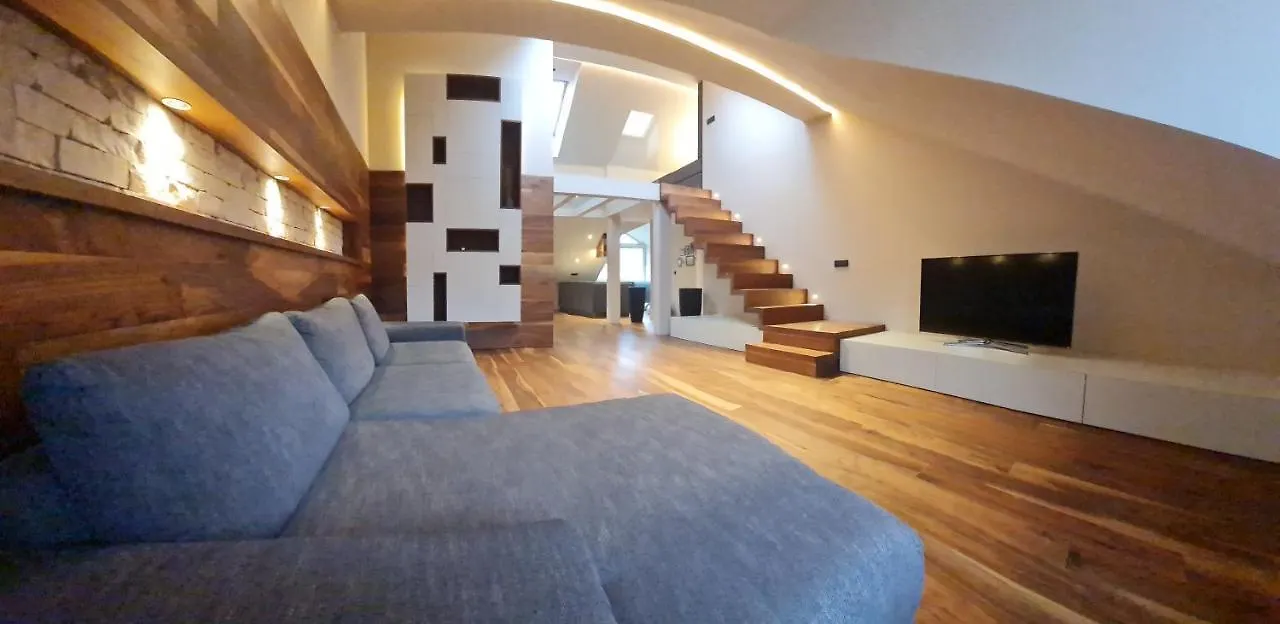 Wolfova Apartment Ljubljana