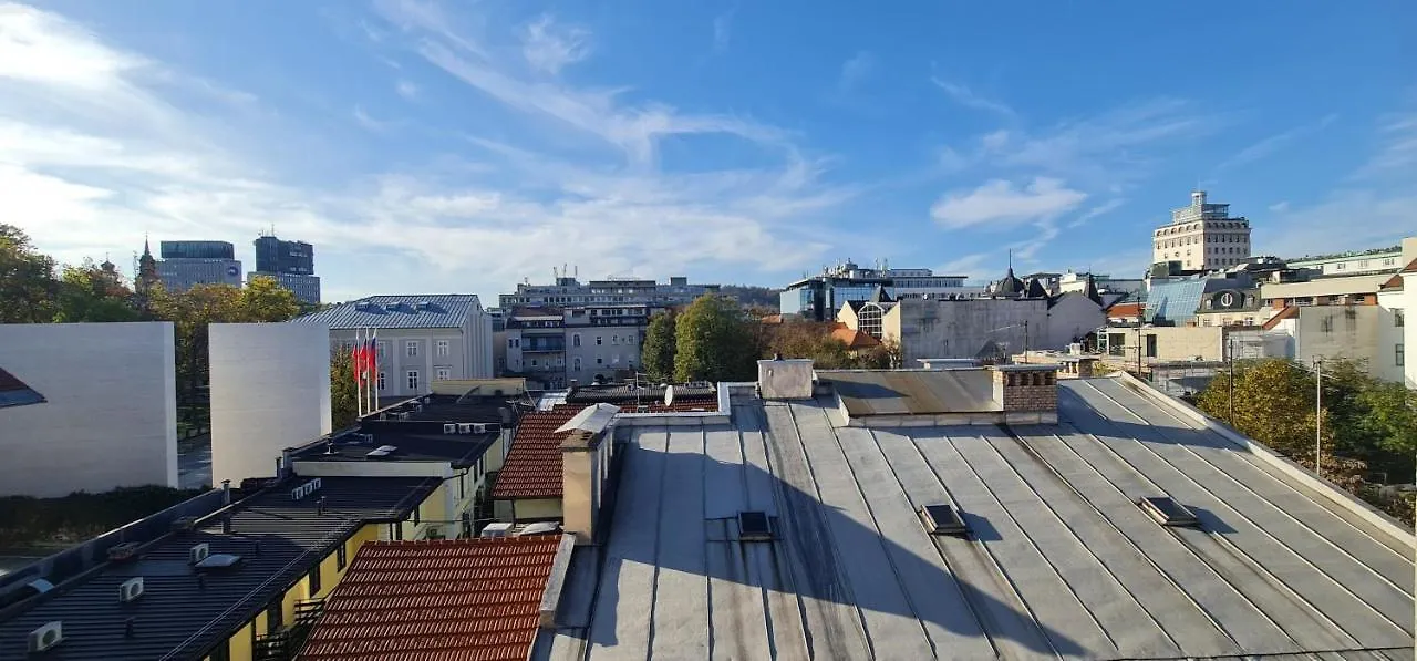 Wolfova Apartment Любляна